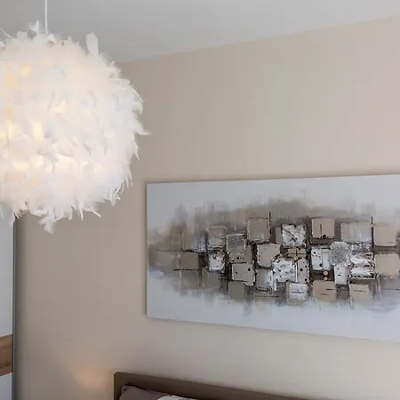 Boutique With Balconies, In Walking Distance To The Sea Apartman Zadar